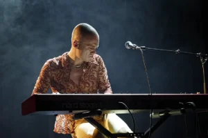 Loverman , James de Graef, Ou l’art de la Métamorphose et des Amours Perdus, Mama 2023, infos spectacles